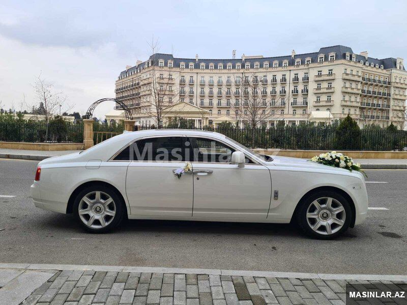 Rolls Royce Ghost, 2019 il — Minik avtomobili icarəsi, Bakı (5)