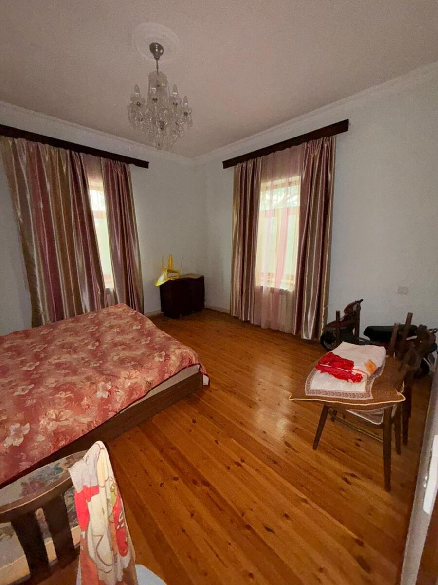 Satılır 4 otaqlı həyət evi/bağ evi 200 m² — Ev, villa, Bakı (10)