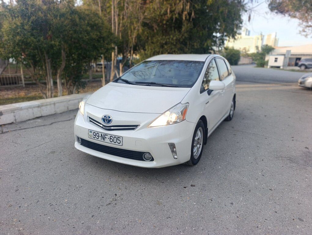 Toyota Prius V, 1.8 L, 1.3 kWh, 2012 il, 158 000 km — Avtomobillər, Bakı (2)