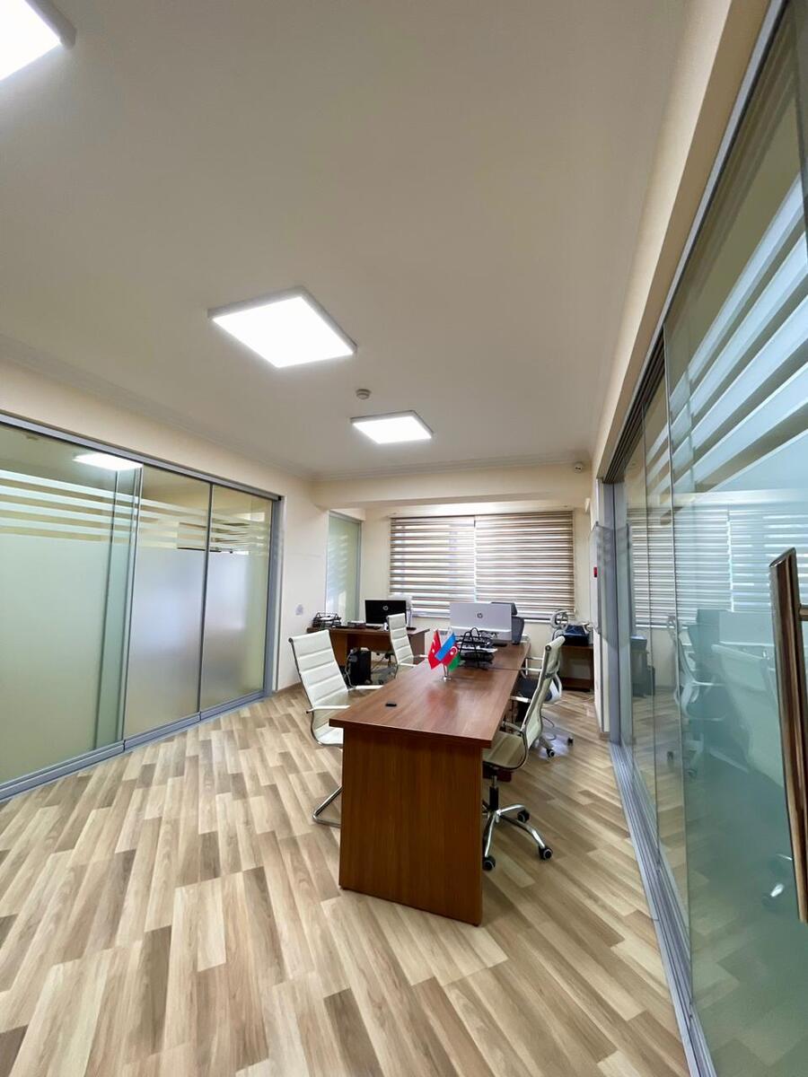 İcarəyə verilir 12 otaqlı ofis 400 m² — Ofis, Bakı (11)