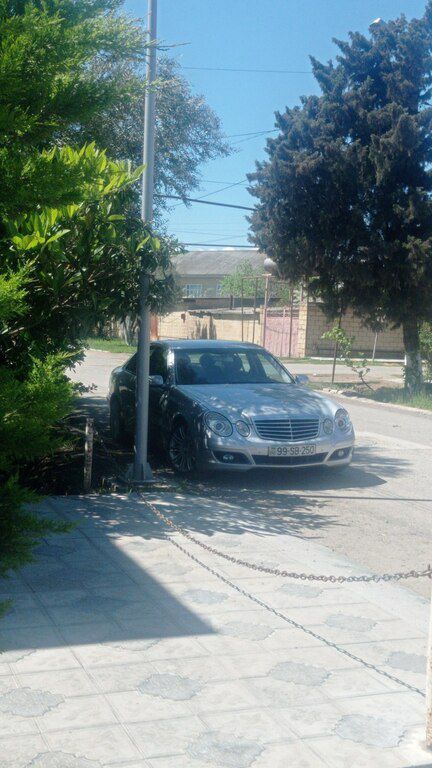 Mercedes E 220, 2.2 L, 2007 il, 184 000 km 99-SB-250 — Avtomobillər, Şirvan (4)