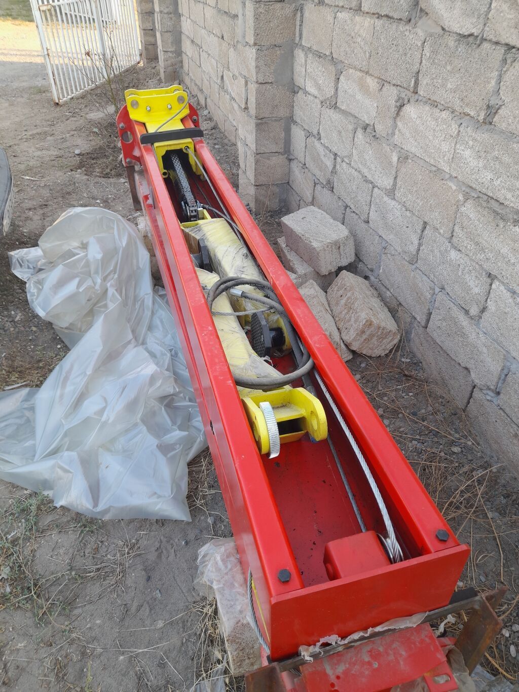 Euromax iki dirəkli avtomobil qaldırıcı - Model: Two Post Lift 4000 — Avtoxidmət üçün, Bakı (2)