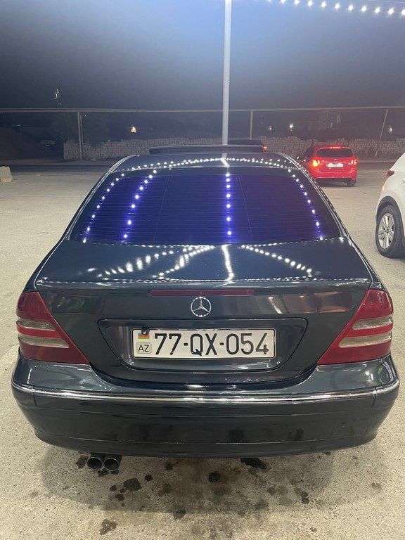 Mercedes C 200, 2.0 L, 2002 il, 397 000 km 77-QX-054 — Avtomobillər, Bakı (4)