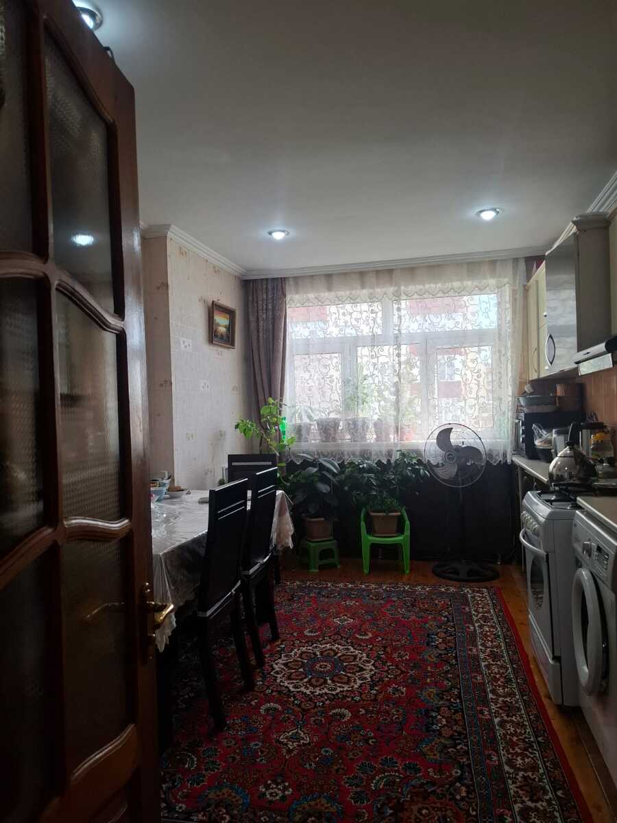 Satılır 3 otaqlı köhnə tikili 75 m² — Mənzil, Bakı (2)
