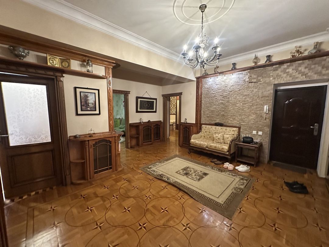 İcarəyə verilir 3 otaqlı yeni tikili 140 m² — Mənzil, Bakı (10)