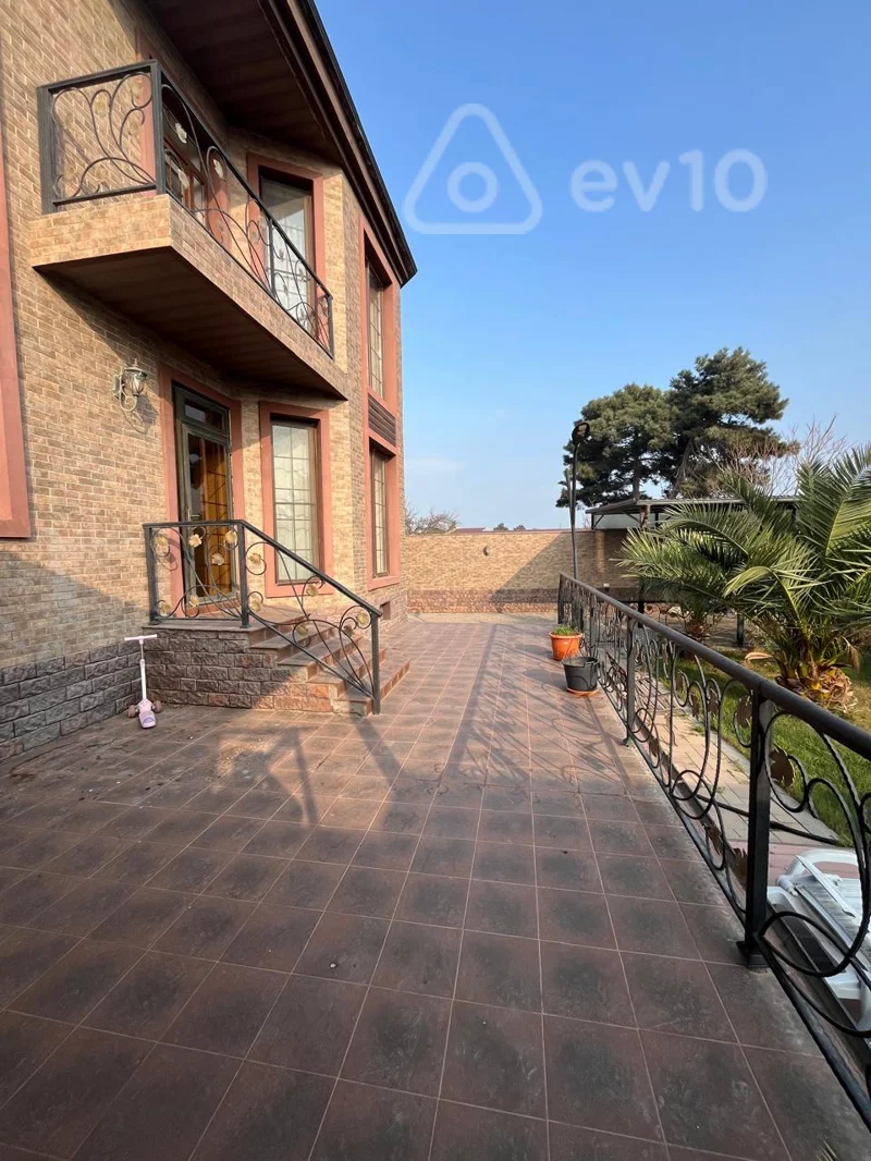 6 otaqlı həyət evi, 300 m², Xəzər Şüvəlan — Ev, villa, Bakı (2)