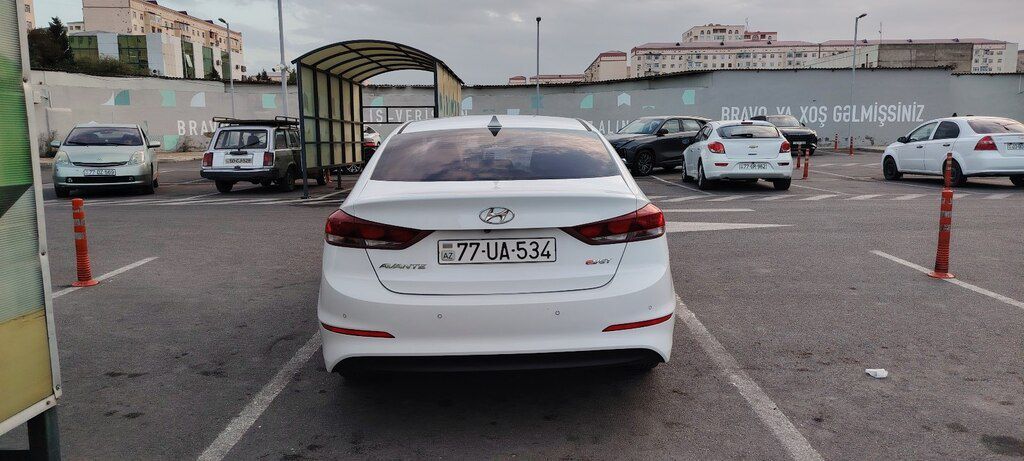 Hyundai Avante, 1.6 L, 2016 il, 251 000 km — Avtomobillər, Sumqayıt (6)