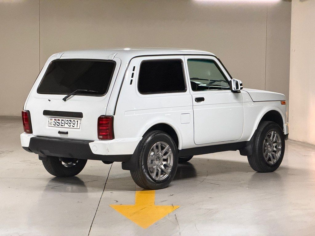 Lada (VAZ) Niva, 1.7 L, 2016 il, 190 000 km 66-ER-681 — Avtomobillər, Gəncə (7)