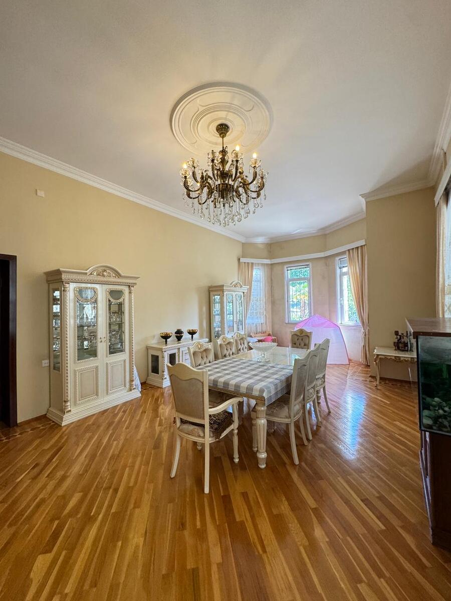 Satılır 9 otaqlı həyət evi/bağ evi 600 m² — Ev, villa, Bakı (10)