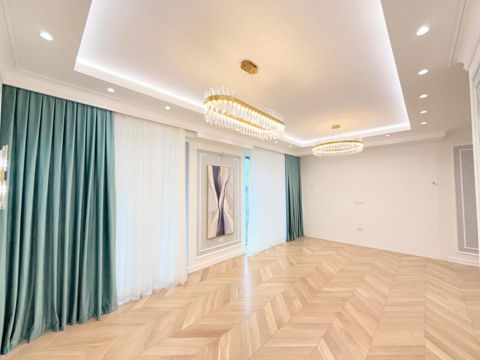 Satılır 4 otaqlı yeni tikili 180 m² — Bakı