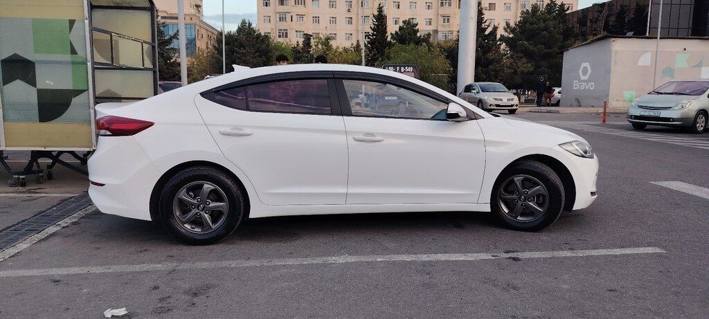 Hyundai Elantra, 1.6 L, 2016 il, 251 000 km — Avtomobillər, Sumqayıt (4)