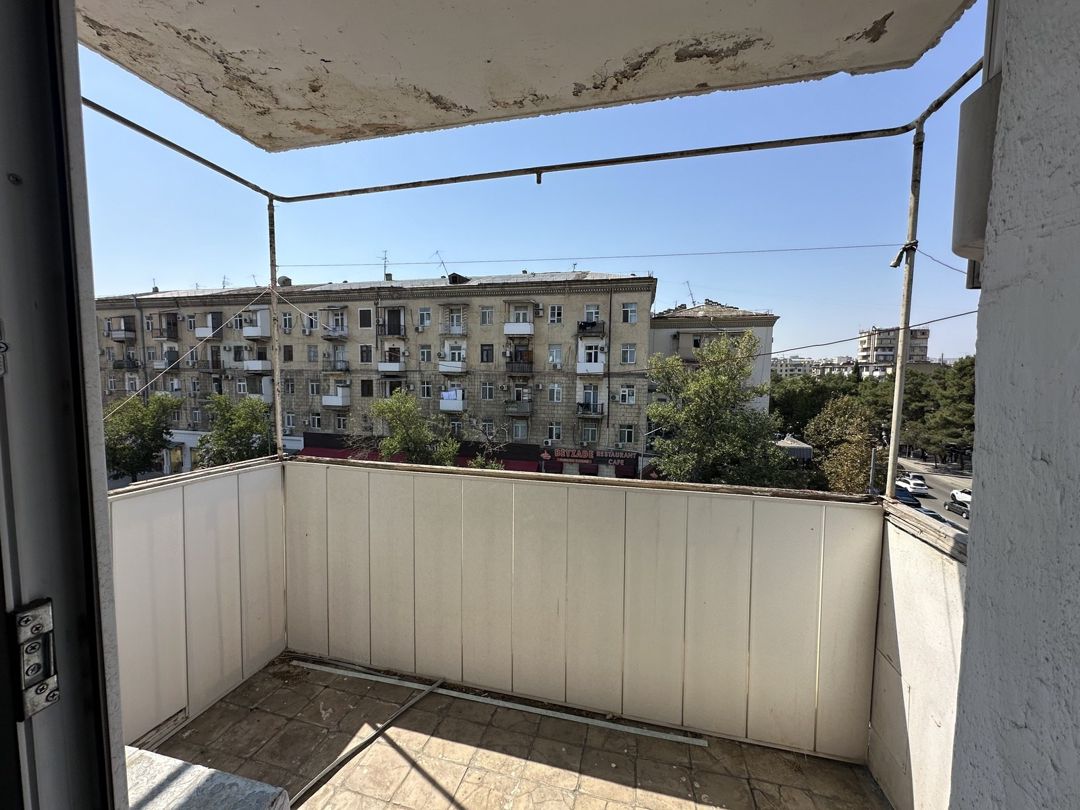 Satılır 1 otaqlı köhnə tikili 32 m² — Mənzil, Bakı (7)