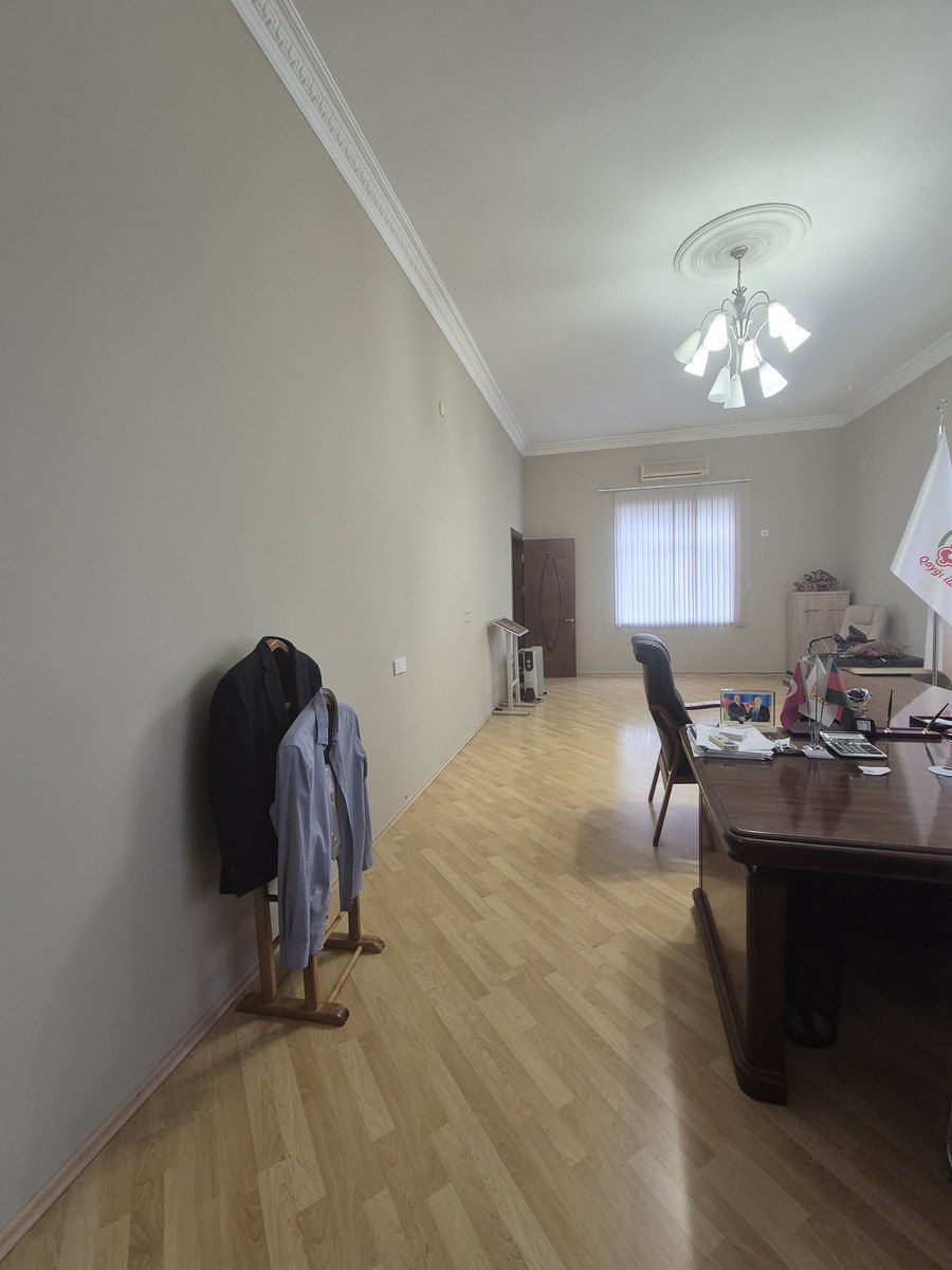 İcarəyə verilir 3 otaqlı ofis 130 m² — Ofis, Bakı (9)