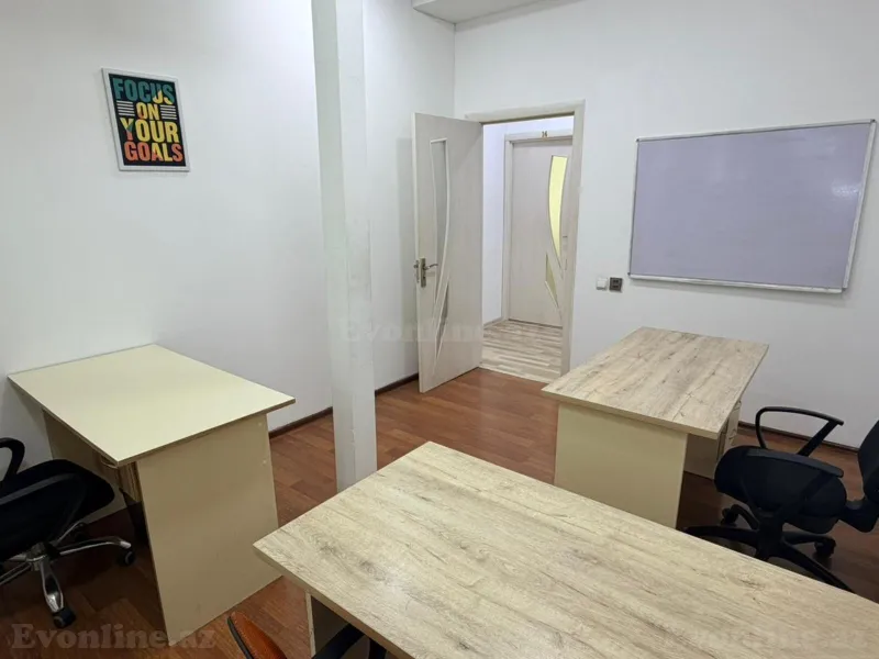 Kirayə verilir Ofis 20 m² Bakı, Nəsimi r., 28 May m — Ofis, Bakı (2)