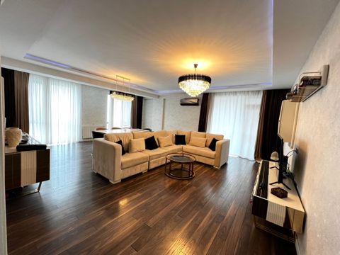 Satılır 4 otaqlı yeni tikili 146 m² — Bakı