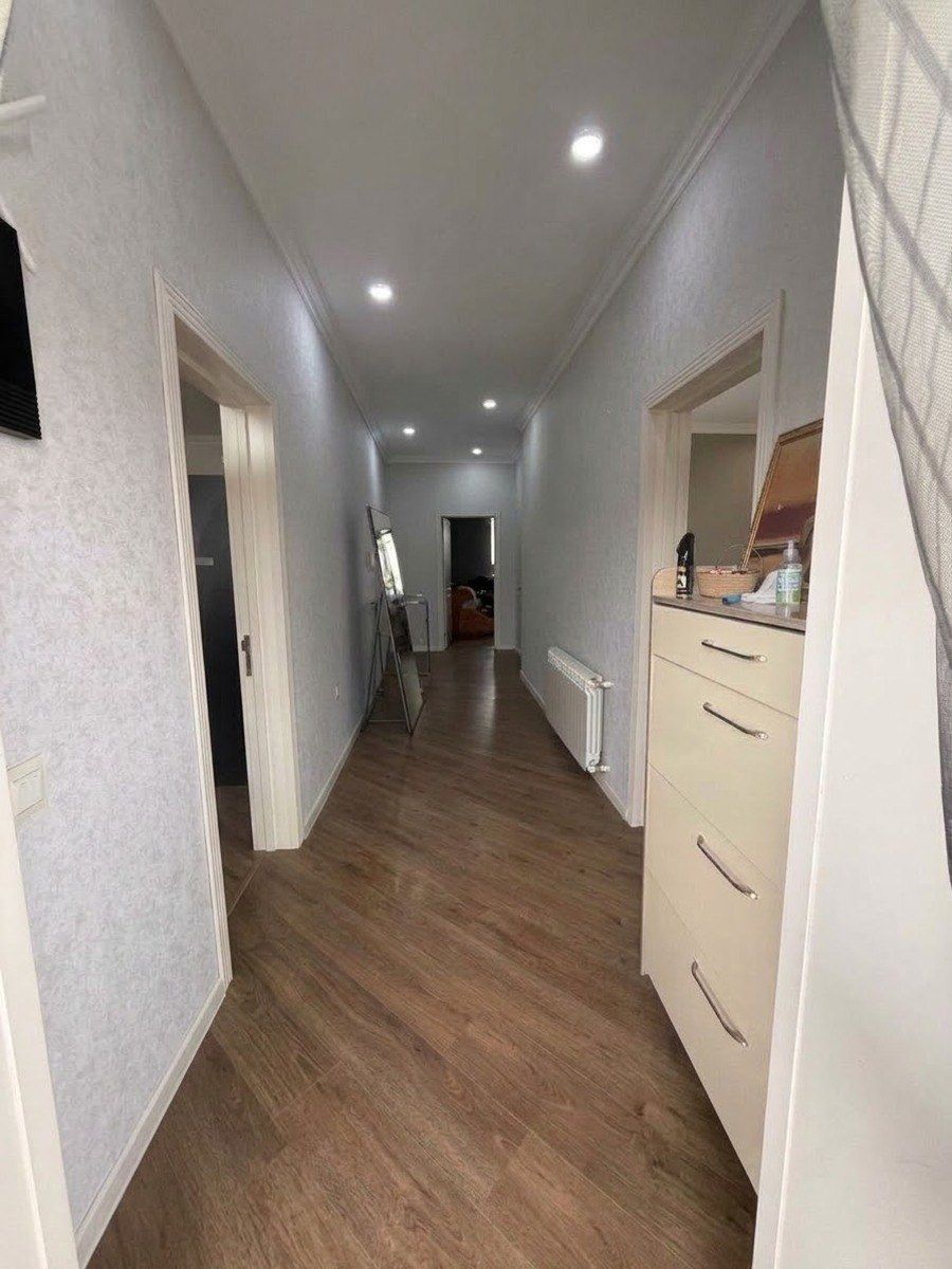 Satılır 6 otaqlı həyət evi/bağ evi 200 m² — Ev, villa, Bakı (5)