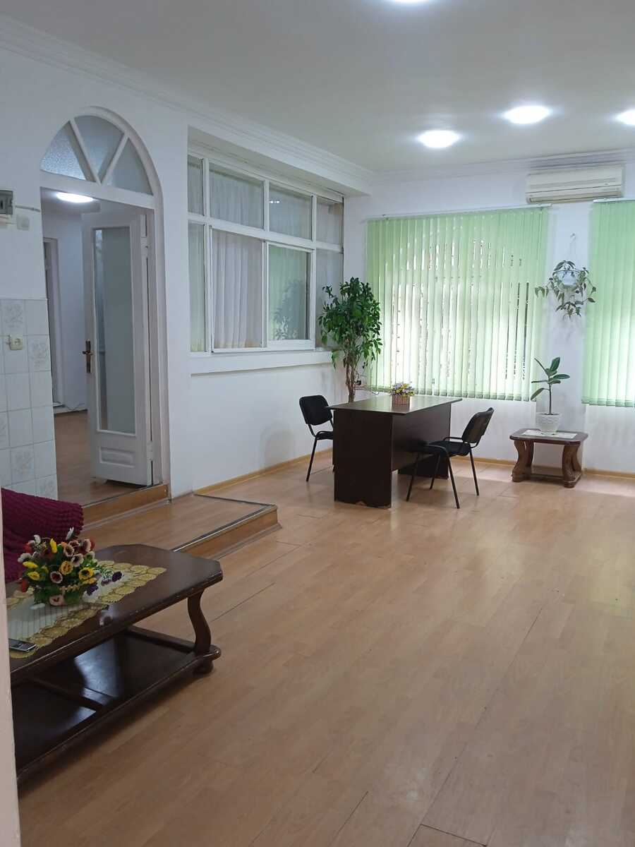 İcarəyə verilir 4 otaqlı ofis 80 m² — Ofis, Bakı