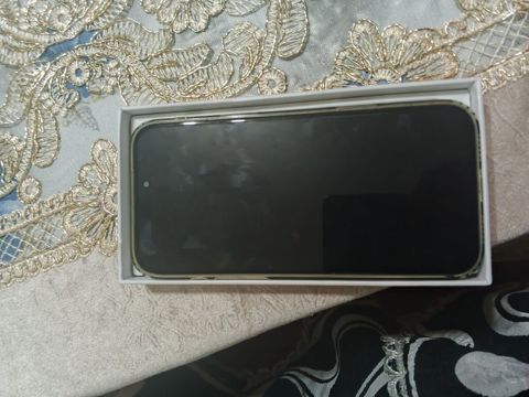 IPhone 17 Pro Max, Gümüşü, Face ID — Bakı