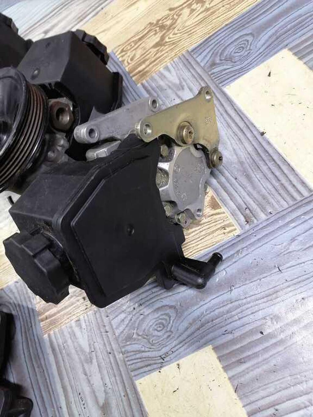 "Mercedes-Benz" ehtiyat hissələri Mersedes Benz üçun bütün ehtiyyat — Təkər idarəetməsi, Bakı (10)