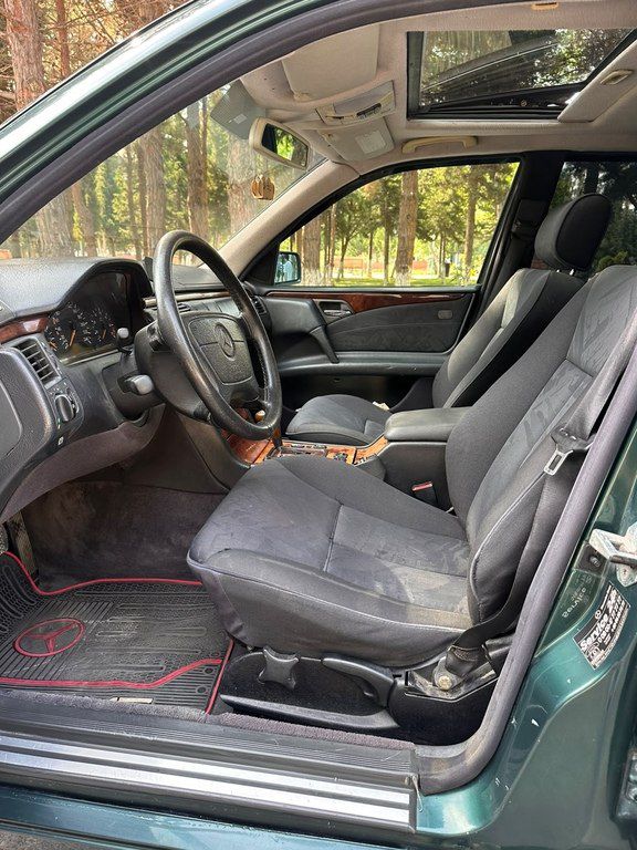 Mercedes E 240, 2.4 L, 1999 il, 350 000 km — Avtomobillər, Sumqayıt (8)