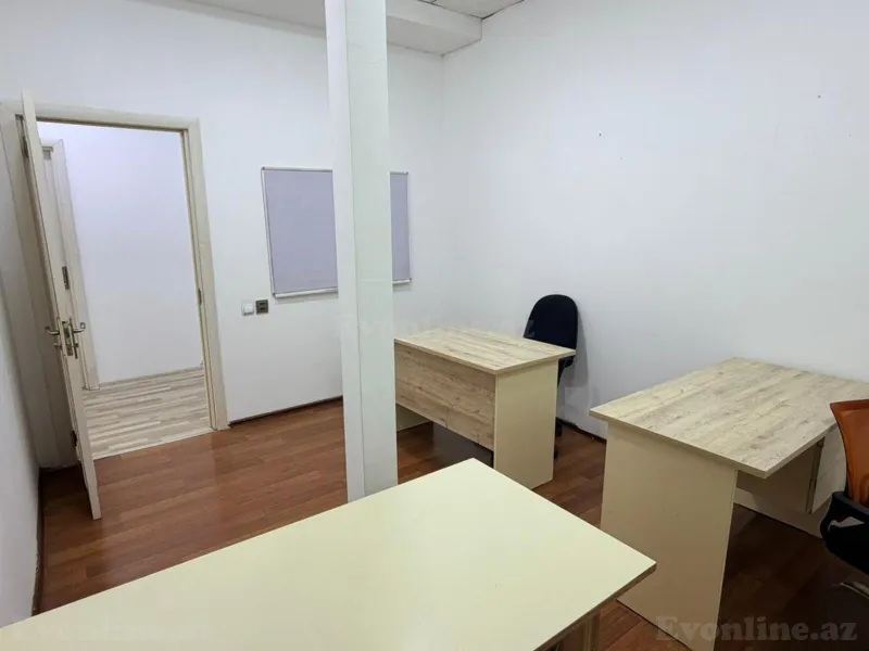 Kirayə verilir Ofis 20 m² Bakı, Nəsimi r., 28 May m — Bakı