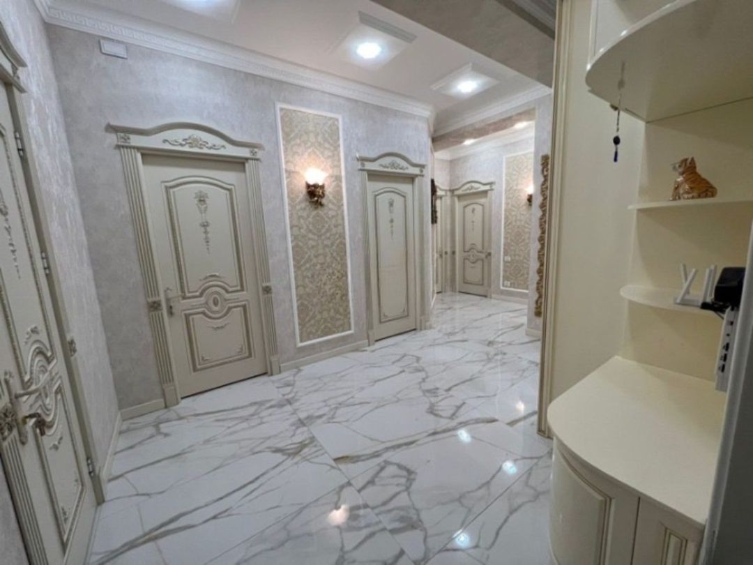 Satılır 3 otaqlı yeni tikili 130 m² — Mənzil, Bakı (6)