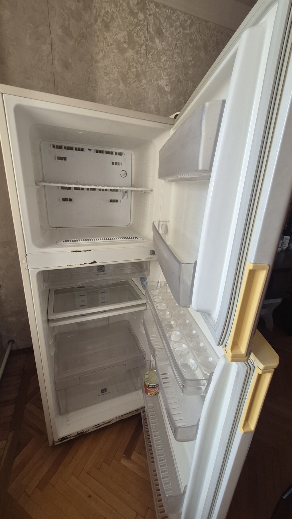 İşlənmiş 2 qapılı Samsung Soyuducu Satılır, rəng - Bej, Təkərli — Soyuducular, Bakı (4)