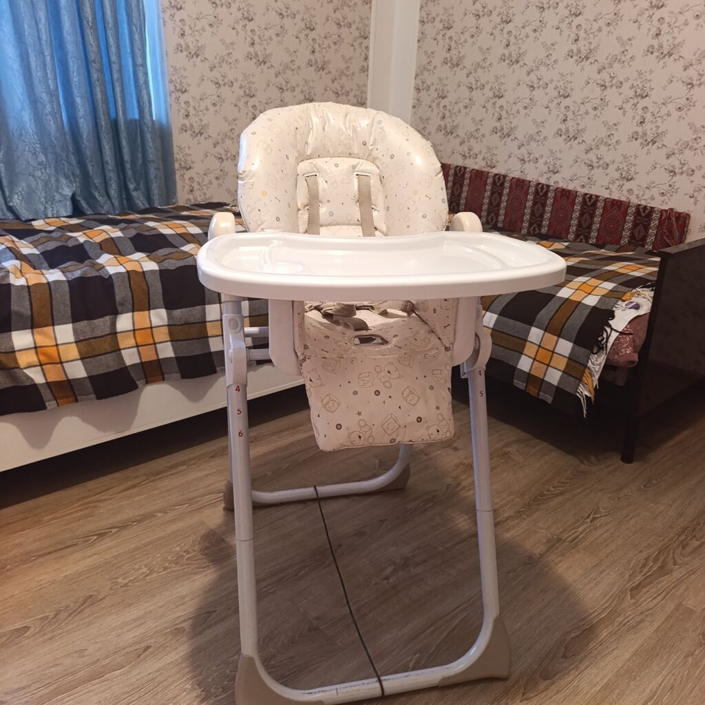 Uşaq yemək stolu və yüksək oturacaq - Rahat, yumşaq yastıqlı oturacaq — Qidalandırma stulları, Digah (4)