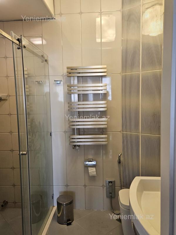 Satılır 3 otaqlı Bina evi menzil (Yeni tikili), 175 m², Yasamal rayonu — Mənzil, Bakı (10)