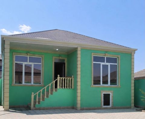Satılır 4 otaqlı həyət evi/bağ evi 110 m² — Bakı