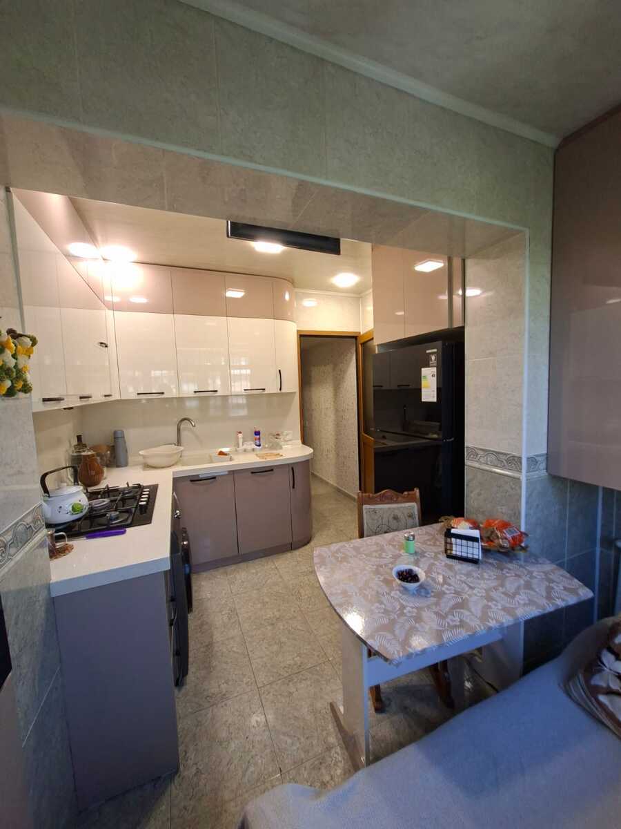 Satılır 2 otaqlı köhnə tikili 60 m² — Mənzil, Bakı (5)