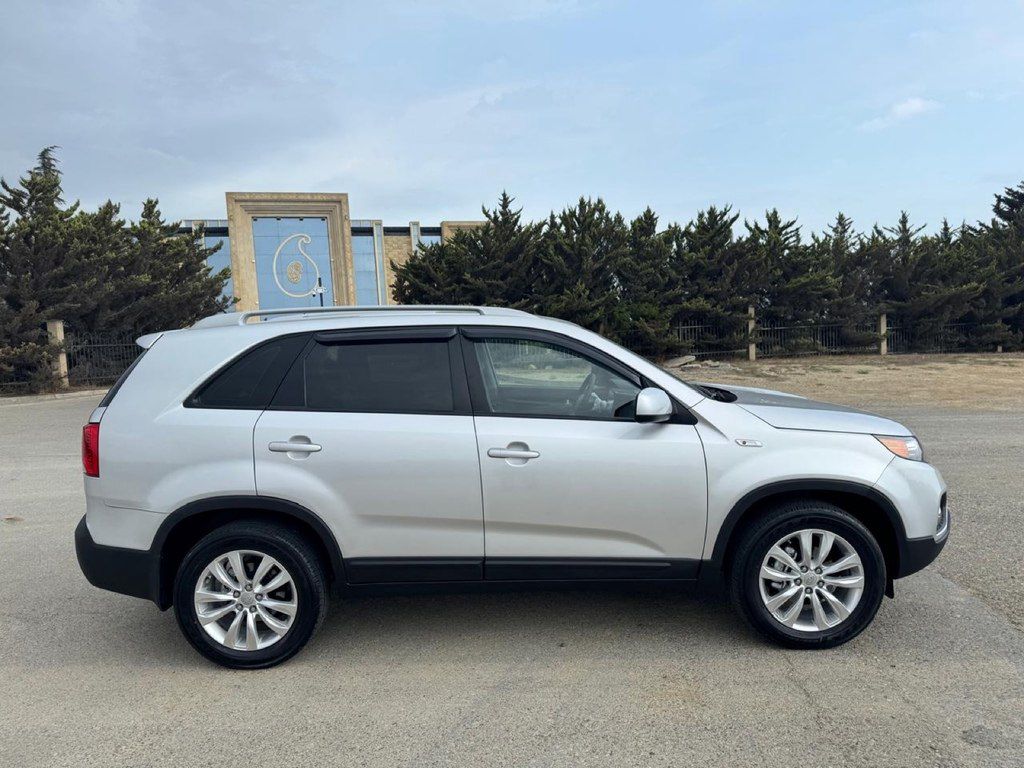 Kia Sorento, 2.0 L, 2011 il, 270 000 km — Avtomobillər, Bakı (5)