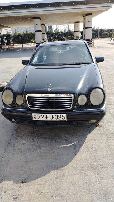Mercedes E 240, 2.4 L, 1998 il, 380 000 km — Bakı