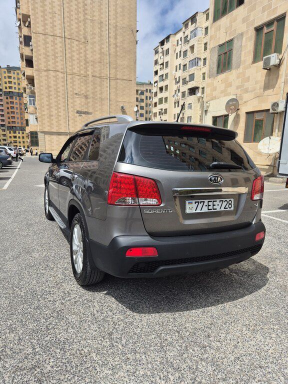 Kia Sorento, 2.2 L, 2009 il, 260 000 km — Avtomobillər, Bakı (2)