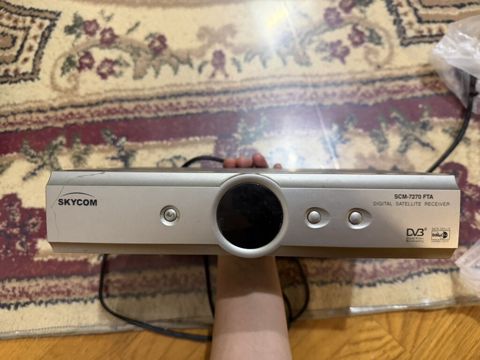 Skycom SCM-7270 FTA rəqəmsal peyk qəbuledicisi — Bakı