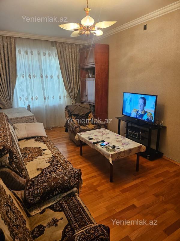 Satılır 3 otaqlı Bina evi menzil (Köhnə tikili), 80 m², Xətai rayonu — Mənzil, Bakı