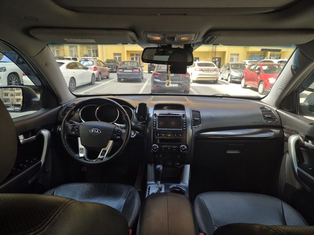 Kia Sorento, 2.2 L, 2009 il, 260 000 km — Avtomobillər, Bakı (7)
