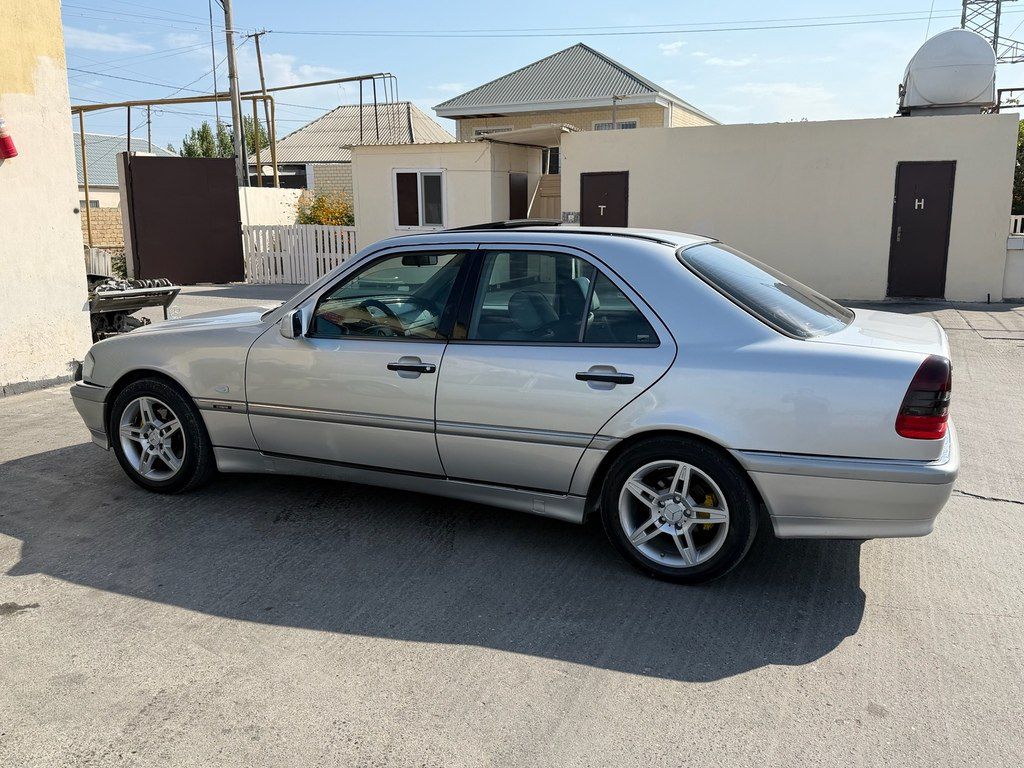 Mercedes C 200, 2.0 L, 1998 il, 450 000 km 99-HF-019 — Avtomobillər, Bakı (4)