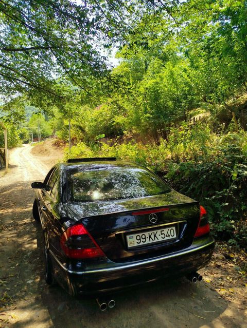 Mercedes-Benz E-Class: 2.4 l 2002 il Sedan — 11 500 ₼ · 2002 · 231 000 km · Lerik · Avtomobillər Mercedes-Benz E-Class: 2.4 l 2002 il Sedan — Lerik
