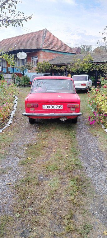 Lada (VAZ) 21011, 1.3 L, 1980 il, 200 000 km 08-BK-795 — Avtomobillər, Zaqatala (4)