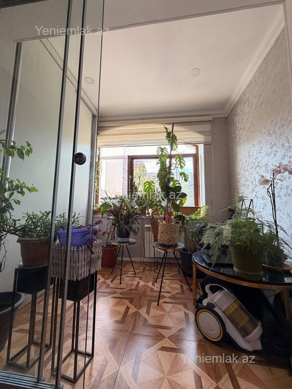 Satılır 4 otaqlı Bina evi menzil (Köhnə tikili), 110 m², Nərimanov rayonu — Mənzil, Bakı (10)
