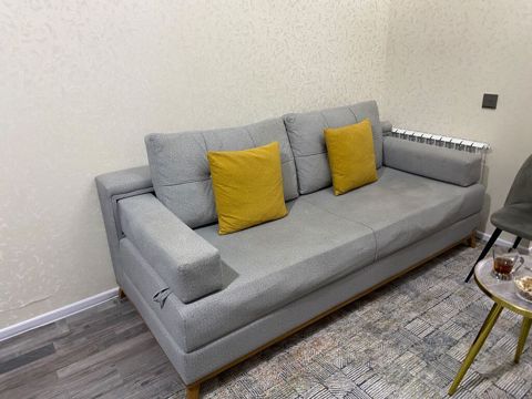 250 azn. satilir. Baha alinib. Baza var. Acilmir. Ünvan:Çinarlı — Bakı
