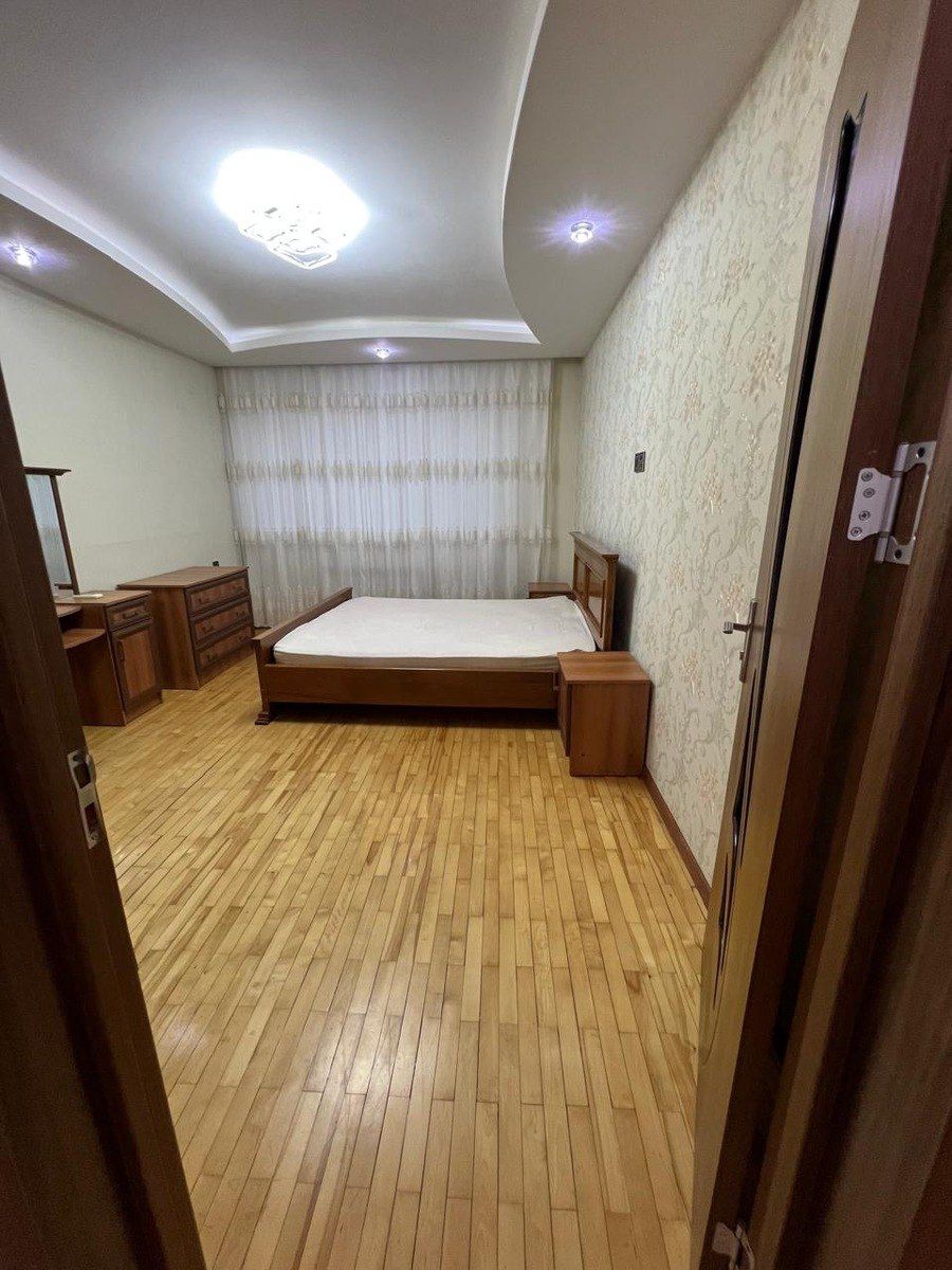İcarəyə verilir 3 otaqlı yeni tikili 80 m² — Mənzil, Bakı (10)