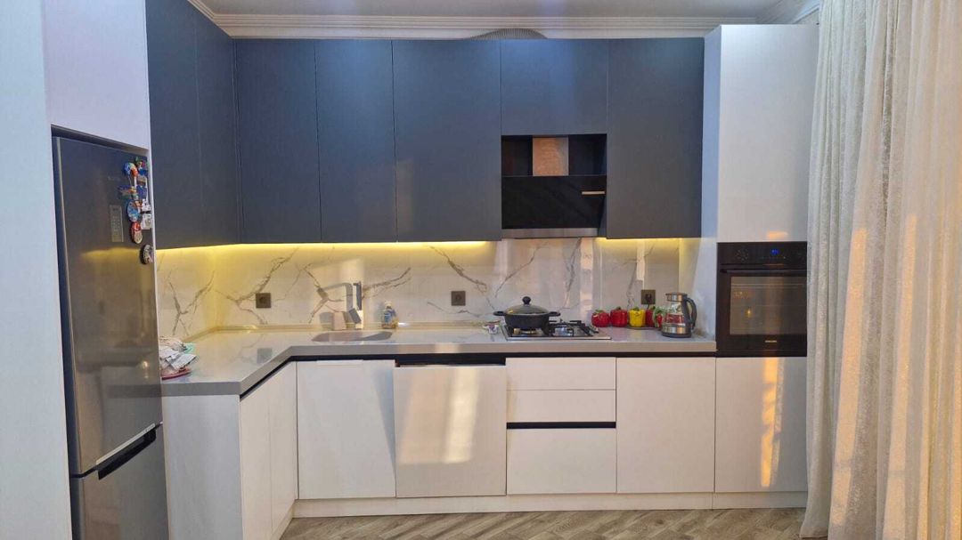 Satılır 3 otaqlı köhnə tikili 101 m² — Mənzil, Bakı (2)