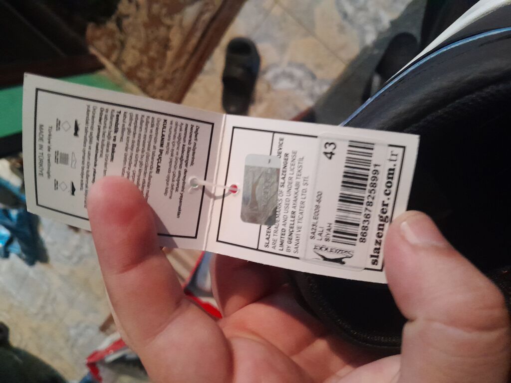 Orginal Slazenger markasinin lalı modelidi. Yenidir alınalı heç 1 gün — Krossovkalar, Bakı (3)