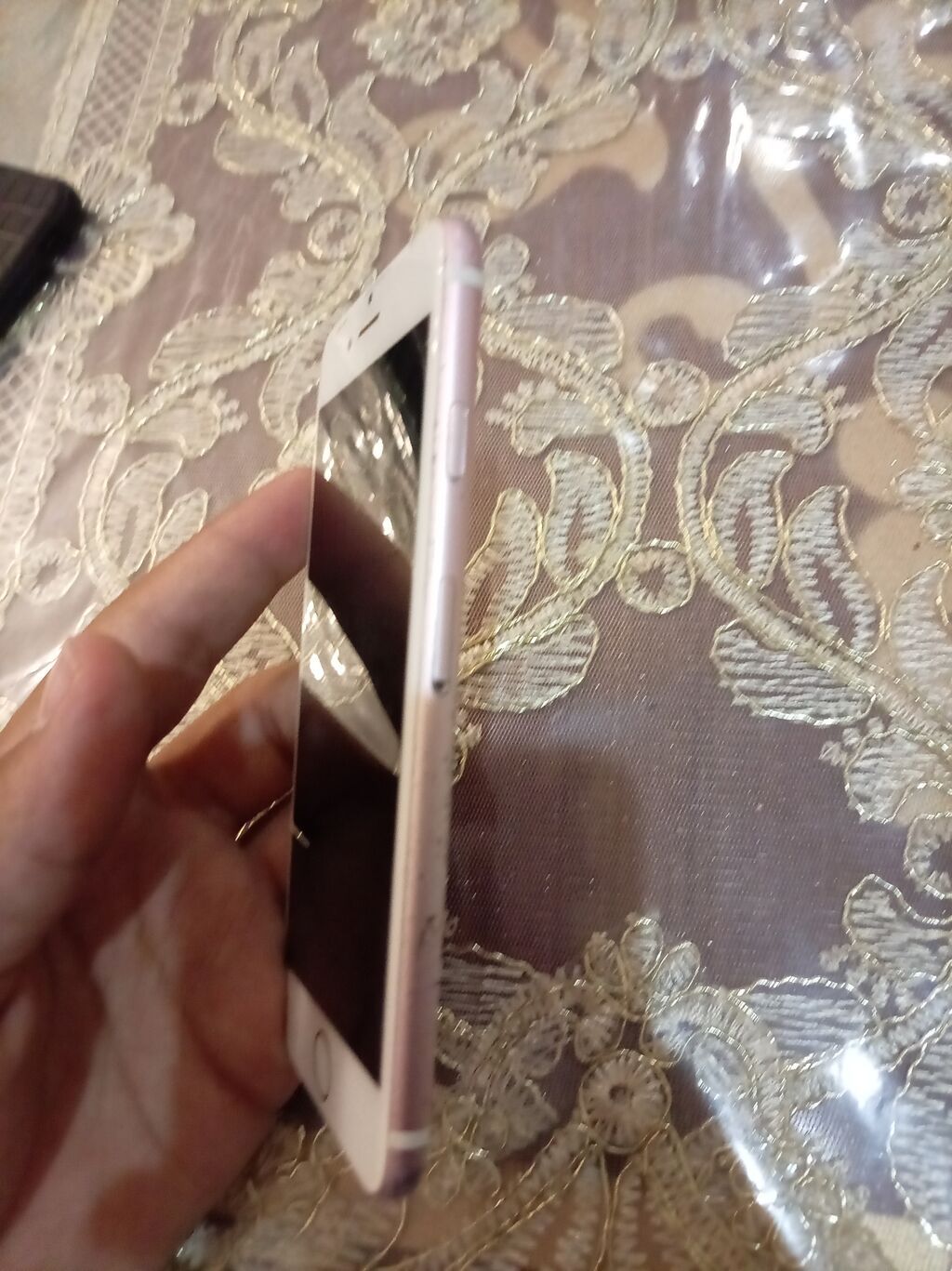 IPhone 7, 32 GB, Rose Gold, Barmaq izi — Apple iPhone, Digah