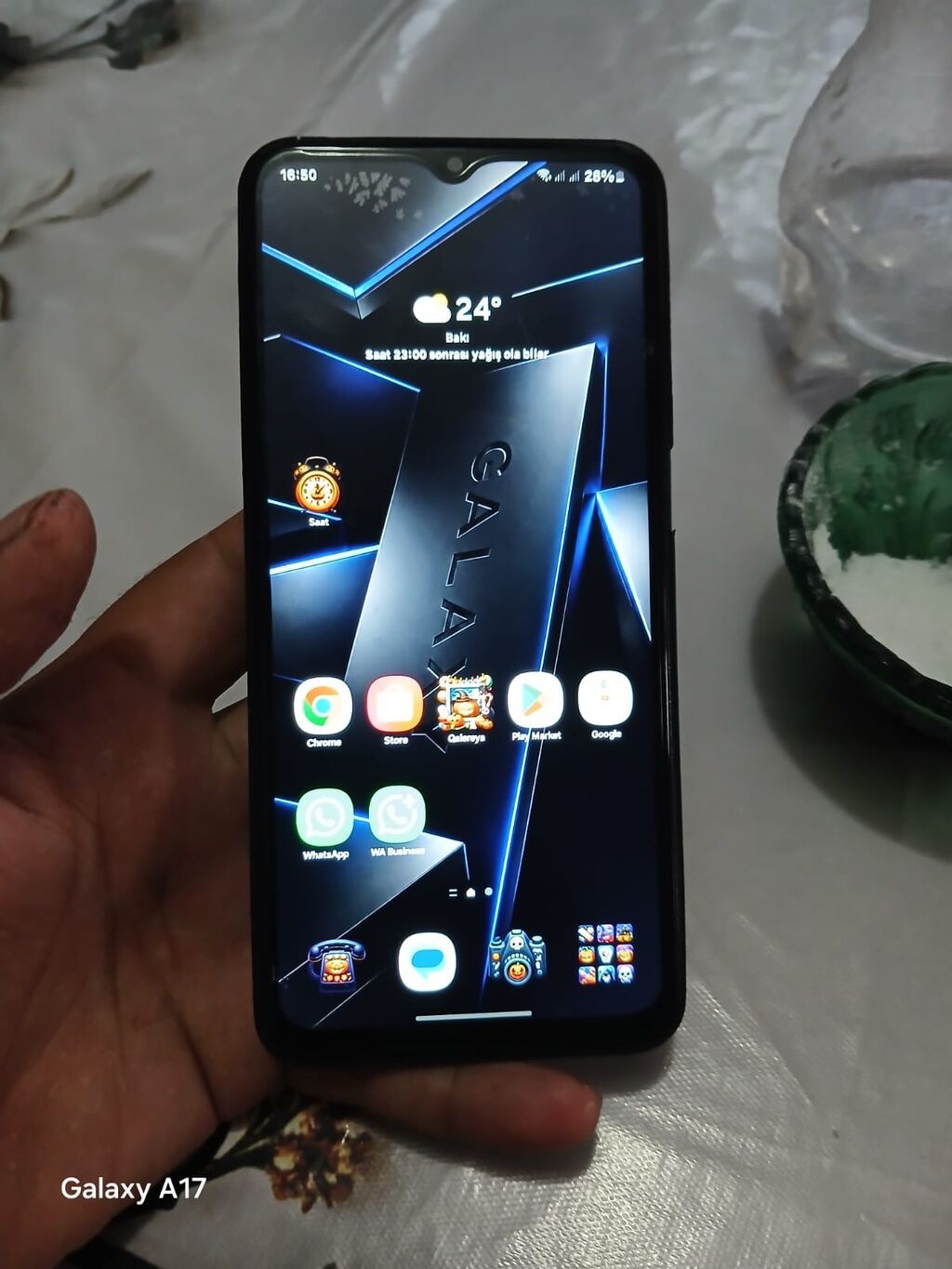 Samsung Galaxy A17, rəng - Qara, İki sim kartlı — Samsung, Bərdə (8)