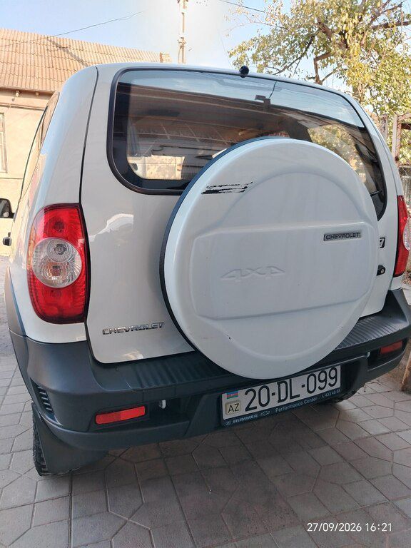 Chevrolet Niva, 1.7 L, 2014 il, 172 000 km 20-DL-099 — Avtomobillər, Gəncə (9)