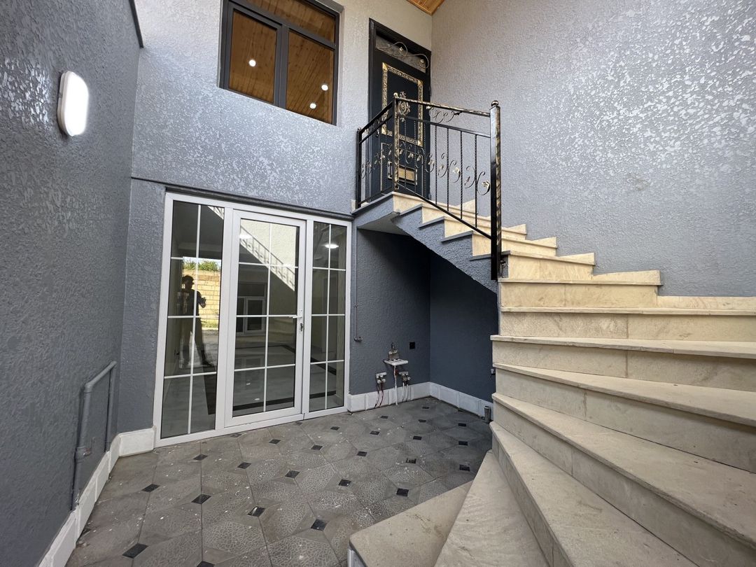 Satılır 5 otaqlı həyət evi/bağ evi 130 m² — Ev, villa, Bakı (2)