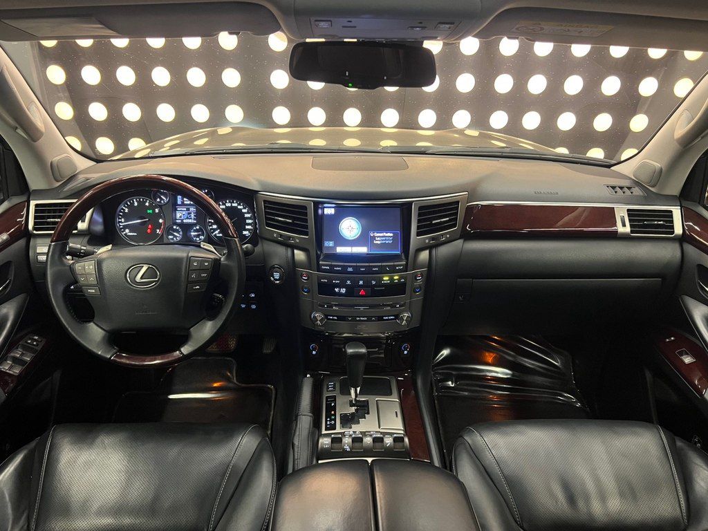 Lexus LX 570, 5.7 L, 2013 il, 60 000 km — Avtomobillər, Bakı (11)